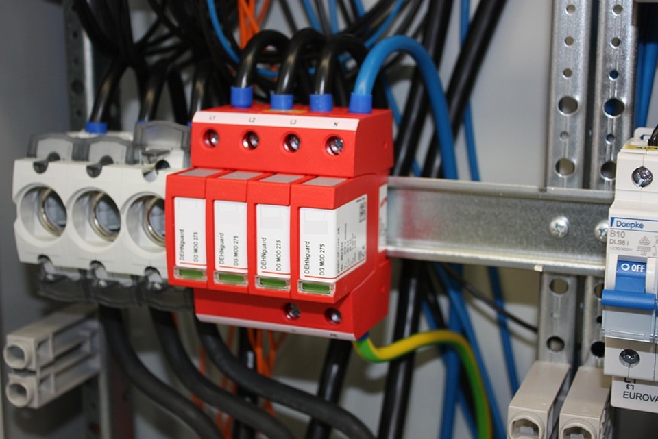 U berspannungsschutz bei Elektro Becker Rüdigershagen in Rüdigershagen